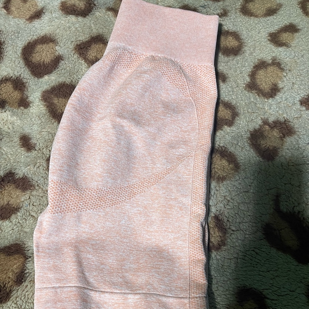 AYBL peach color biker shorts size large